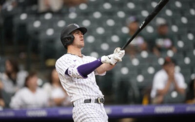 Jones define con jonrón en triunfo de Rockies sobre Padres