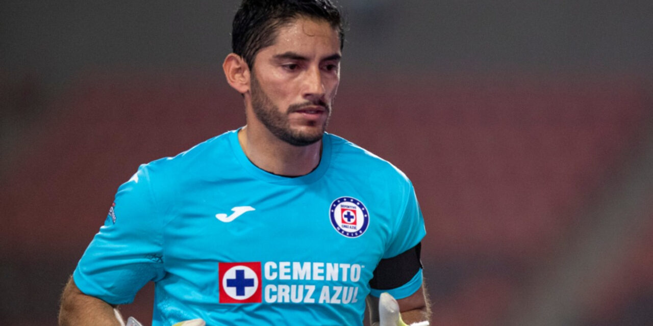 Cruz Azul se despide de Jesús Corona