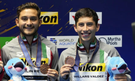Mexicanos Berlín y Willars ganan bronce en la plataforma de 10 metros en el Mundial de natación