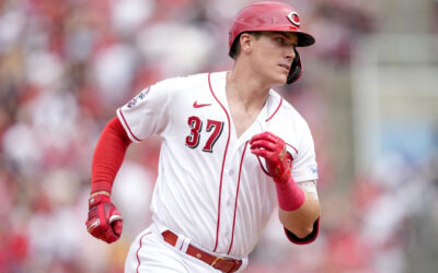 Jonrones de Steer y Stephenson le dan la victoria a los Reds ante Padres
