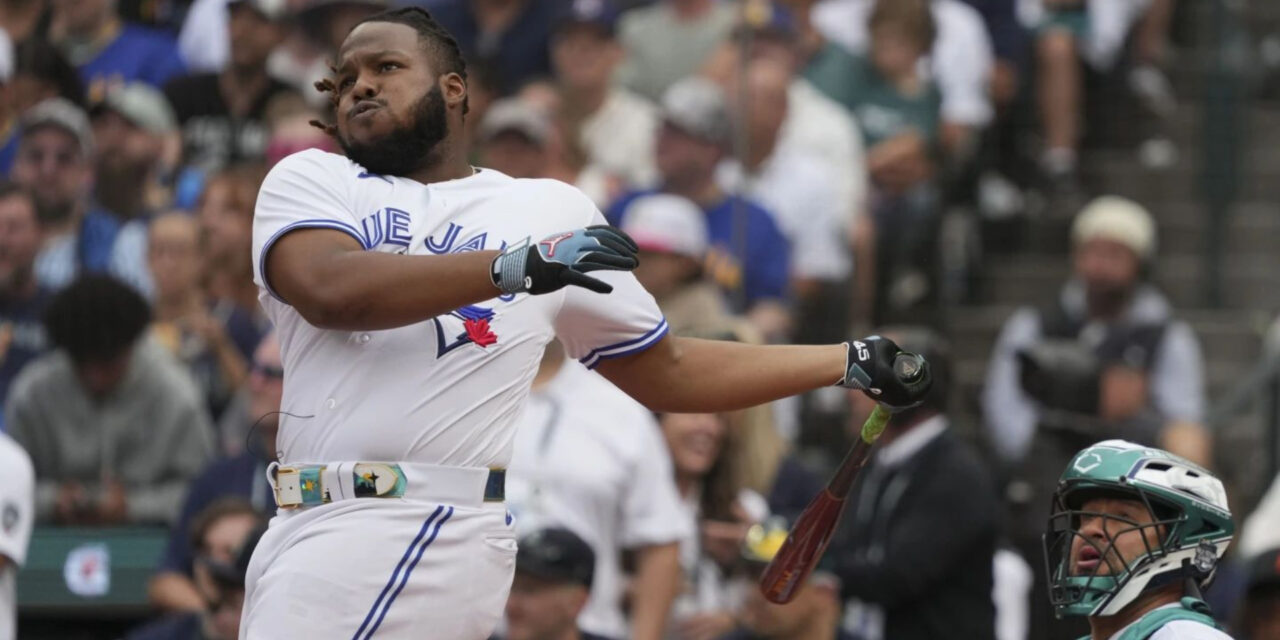 Vladimir Guerrero JR conquista título en Derby de Jonrones y hace historia