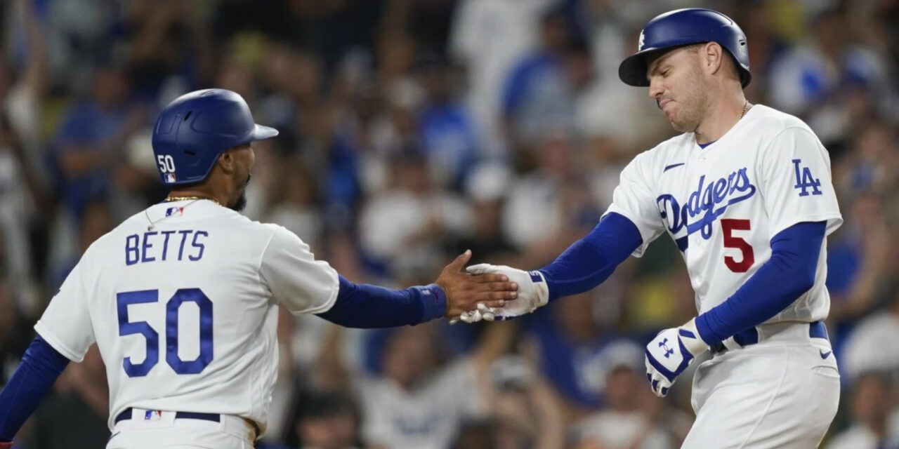 Freeman y Heyward aportan jonrones; Dodgers barren a Diamondbacks