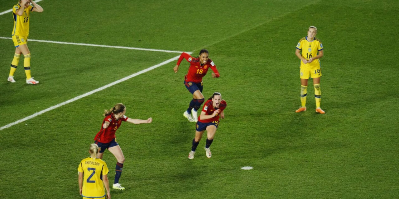 España alcanza su primera final de un Mundial femenino tras vencer 2-1 a Suecia