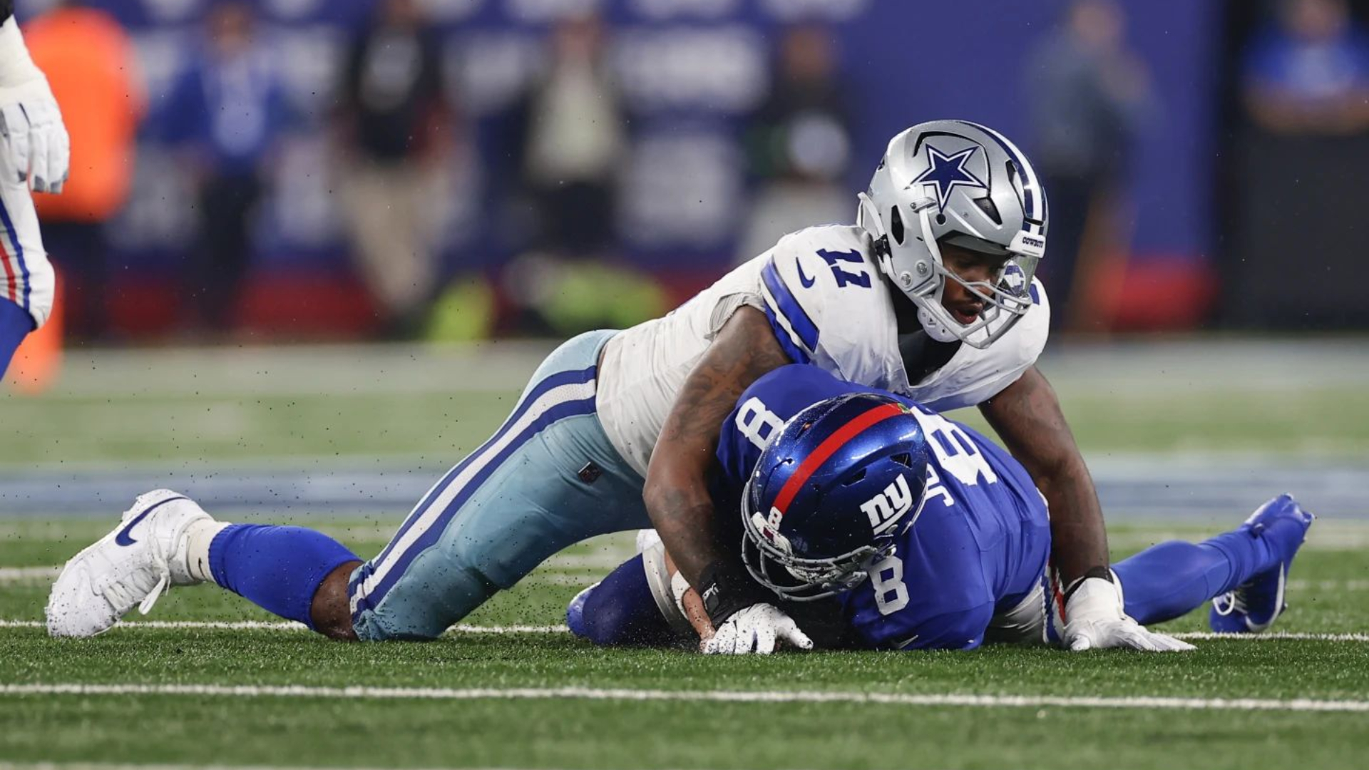 Los Cowboys aplastan a los Giants en su debut - Pio Deportes