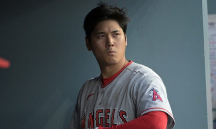 Ohtani fuera el resto de la temporada por lesión en el oblicuo, informan los Angelinos