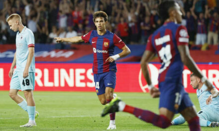 Joao Felix vuelve a brillar y el Barcelona arrasa 5-0 al Amberes