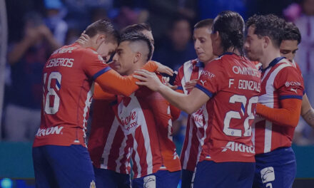 Chivas gana a Puebla