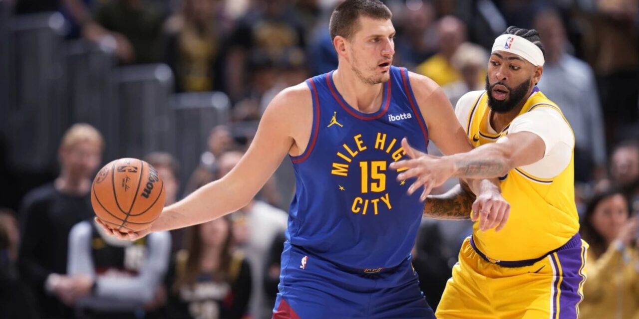 Jokic y los Nuggets reciben anillo y vencen a Lakers por 119-107