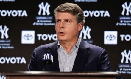 Yankees podrían hacer cambios de personal, pero nada es seguro, advierte Steinbrenner