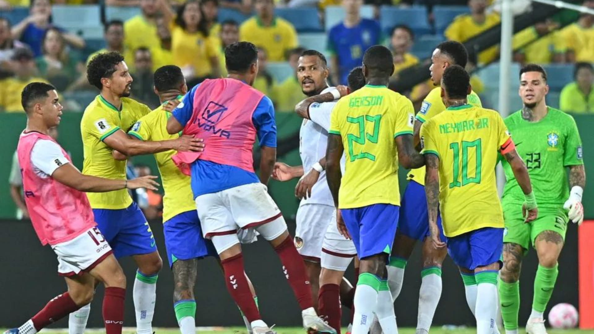 Golazo de Bello da empate sorpresivo en eliminatoria a Venezuela