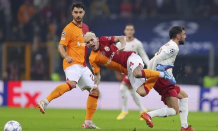 Man United deja escapar otra victoria tras fallos de Onana y empata 3-3 con Galatasaray