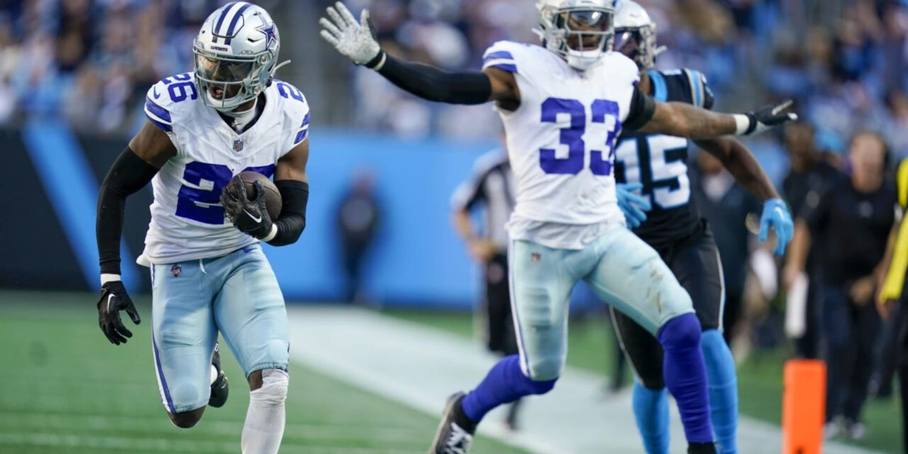 Bland empata récord con 4ta anotación tras pase interceptado. Cowboys vencen 33-10 a Panthers