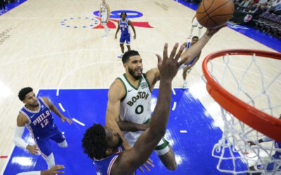 White y Tatum guían a diezmados Celtics a victoria sobre 76ers