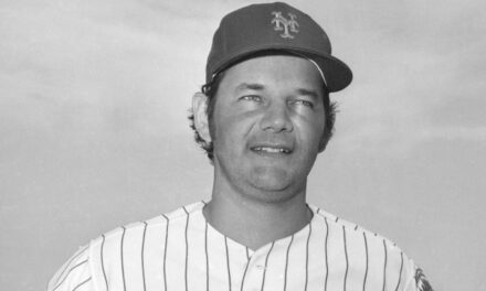 Fallece el excátcher de los Mets Ron Hodges a los 74 años