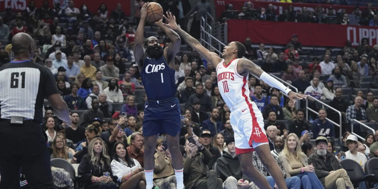 Jugada clave de 4 puntos de Harden guía a Clippers a triunfo sobre Rockets