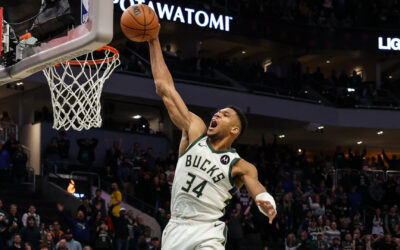Antetokounmpo impone récord de Bucks, con 64 puntos en triunfo sobre Pacers