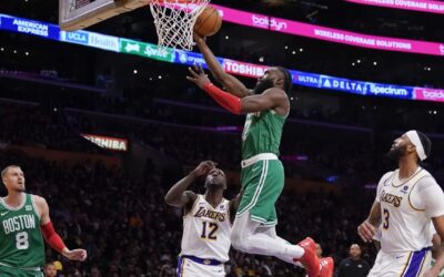 Celtics vencen por primera vez a los Lakers en el Día de Navidad