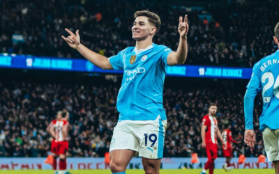 City se coloca a dos puntos del Liverpool con victoria 2-0 ante Sheffield United