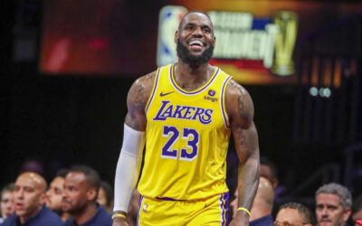 LeBron James anota 30 puntos y Lakers aplastan 133-89 a Pelicans para avanzar a la final de la Copa