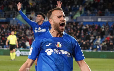 Getafe supera 1-0 a Valencia en juego con tres expulsados
