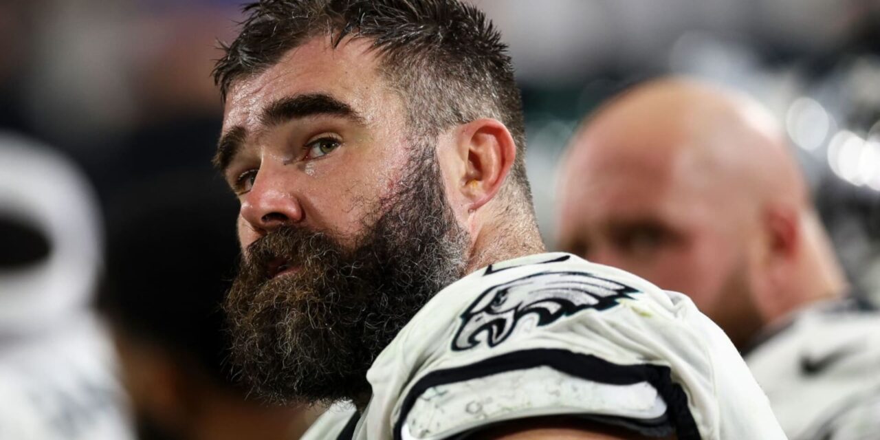 Jason Kelce, centro de Eagles, se retira tras 13 temporadas en la NFL