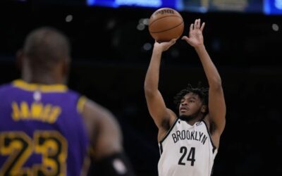 Nets aplastan a Lakers 130-112
