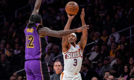 Beal consigue 37 puntos; Suns doblegan 127-109 a Lakers
