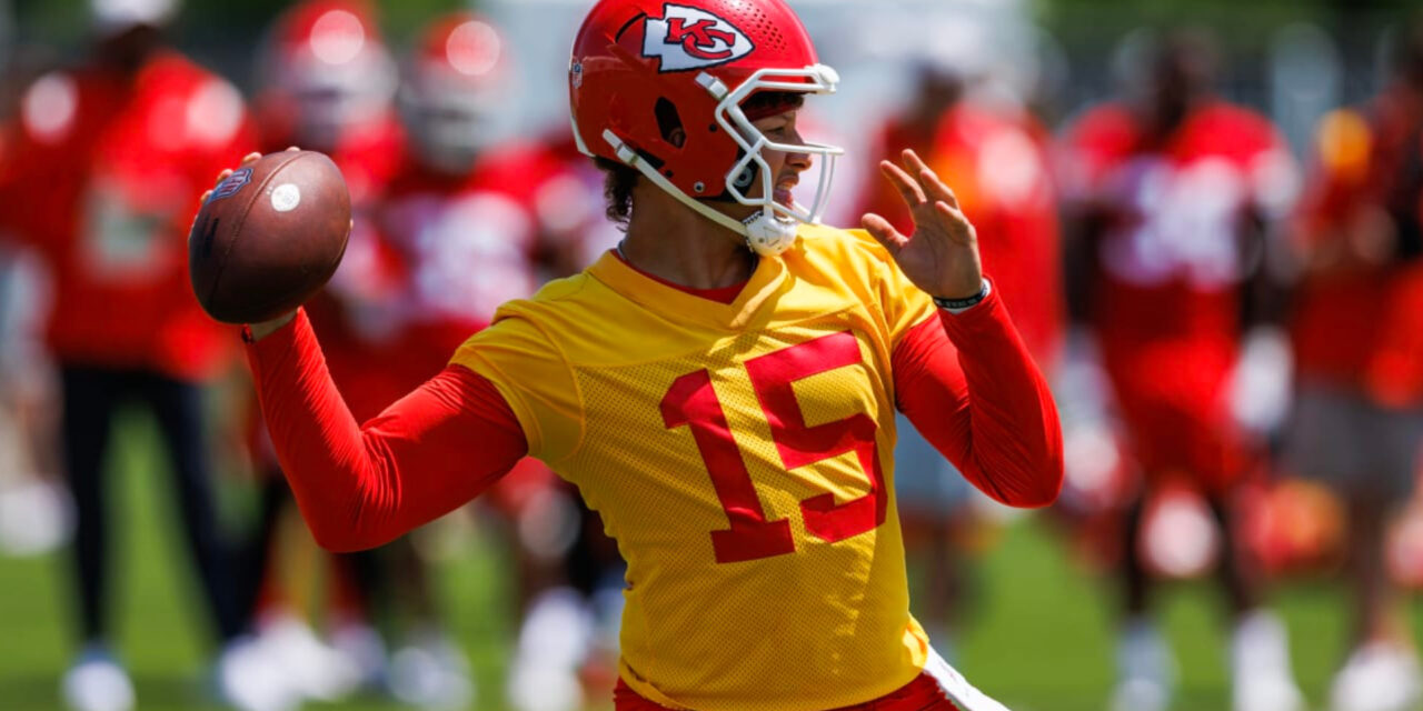 Patrick Mahomes no jugará en la última semana ante Chargers, con el título del Oeste asegurado