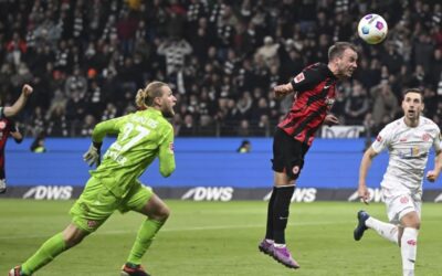 Götze le da al Eintracht Frankfurt una estrecha victoria sobre el Mainz