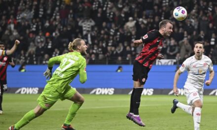 Götze le da al Eintracht Frankfurt una estrecha victoria sobre el Mainz