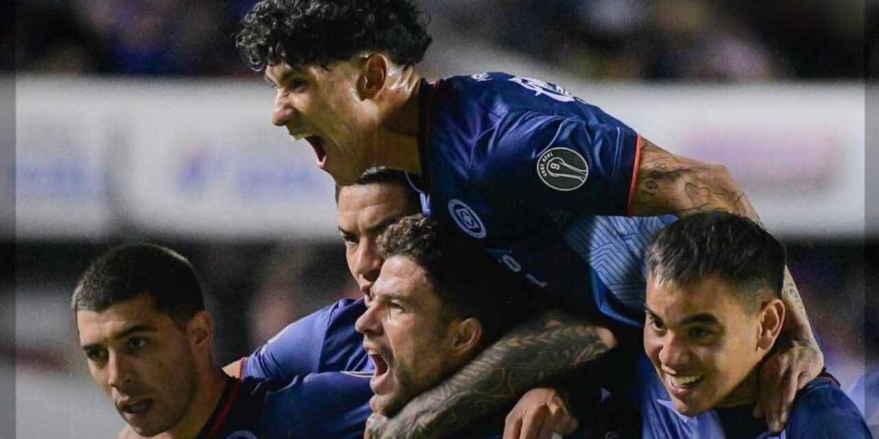 Cruz Azul hiló su tercera victoria ante Gallos