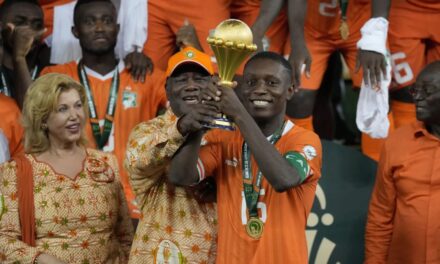 Costa de Marfil consigue su tercer título en la Copa Africana de Naciones al vencer 2-1 a Nigeria