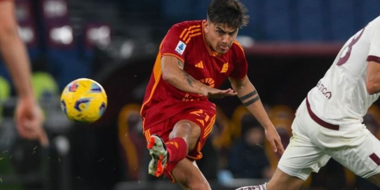 Dybala firma su primer triplete para la Roma en victoria ante Torino