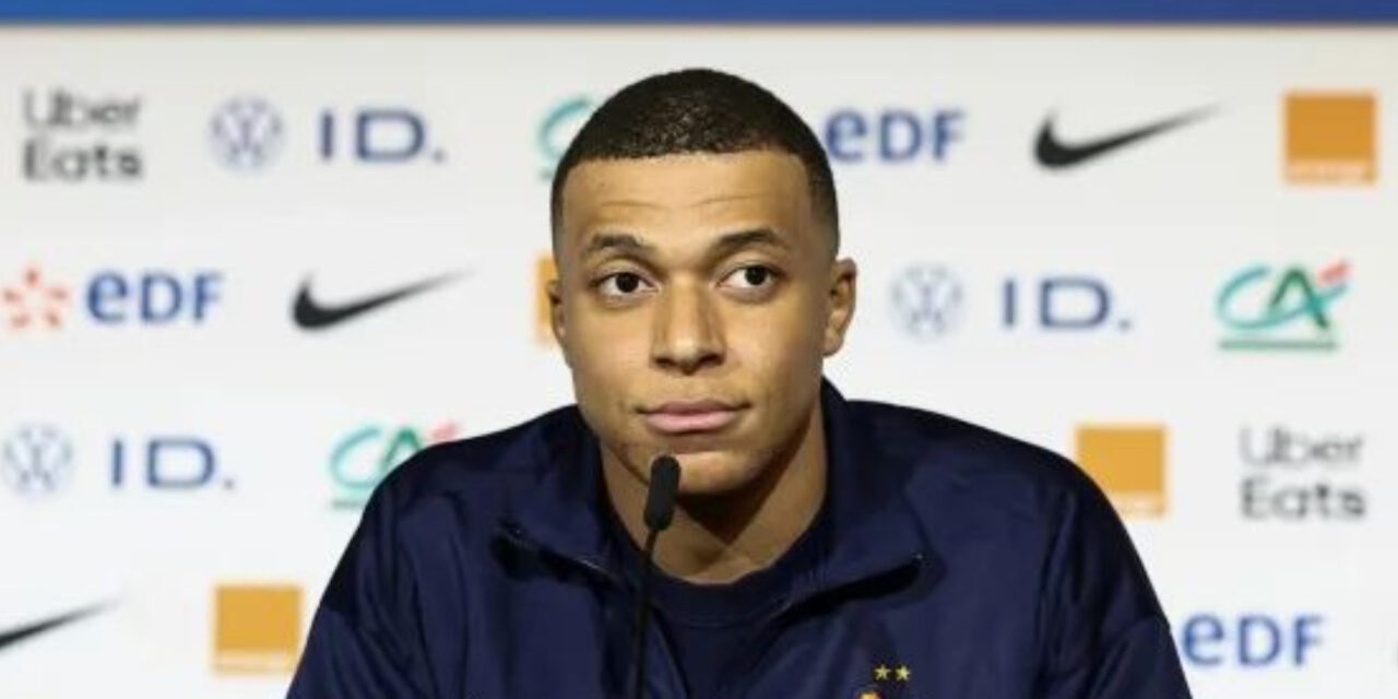 «Nada que anunciar», dice Mbappé al ser preguntado sobre su futuro