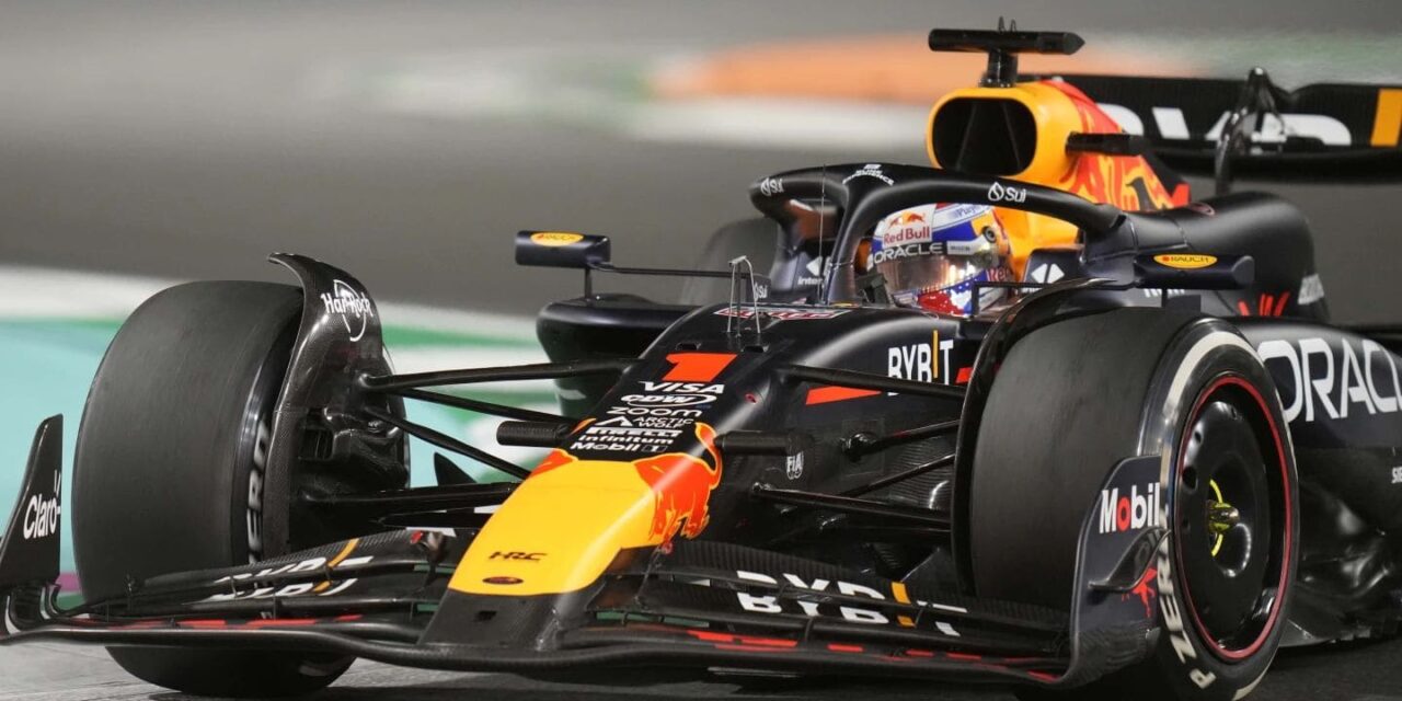 Verstappen continúa dominando y gana fácilmente el Gran Premio de Arabia Saudí