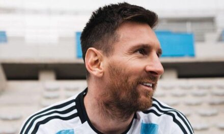 Messi baja en Argentina para amistosos en EE.UU por lesión muscular