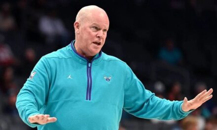 Steve Clifford dejará de ser el técnico de Hornets al final de la temporada