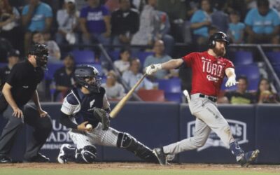 Queda Toros corto en jornada inaugural ante Sultanes