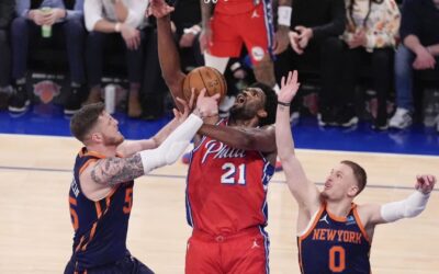 DiVincenzo remata remontada desesperada con triple y Knicks vencen 104-101 a 76ers y aventajan 2-0