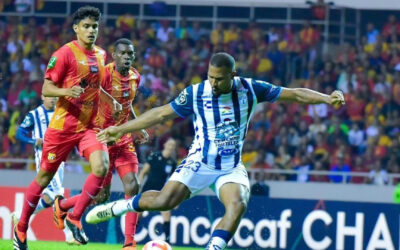 Pachuca golea a Herediano y tiene un pie en Semifinales