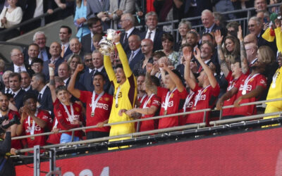 Manchester United gana la Copa FA tras sorprender al City 2-1 en la final