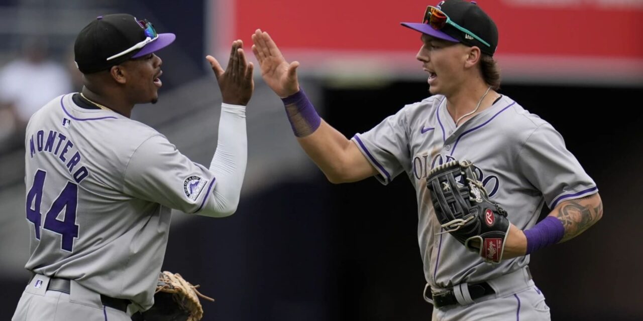 Gomber y Beck guían a Rockies a completar barrida ante Padres