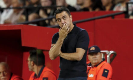 Xavi termina su era con el Barça después de una victoria por 2-1 ante el Sevilla