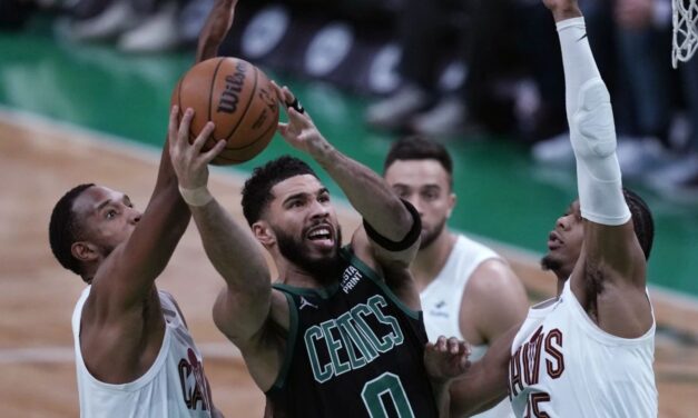 Celtics vencen 113-98 a Cavs y avanzan a la final de la Conferencia Este