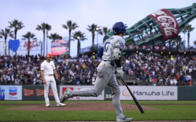 Ohtani pega jonrón solitario y doble productor en paliza de Dodgers sobre Gigantes