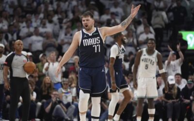 Doncic conduce a Mavericks a triunfo 108-105 sobre Wolves en 1er partido de final del Oeste