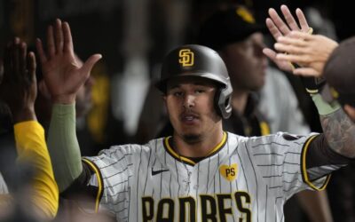 Machado empuja 3 con doble; Padres se imponen 6-4 a Rojos
