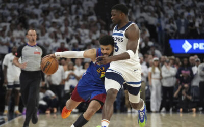 Nuggets aplastan a Wolves y reviven en semifinal del Oeste