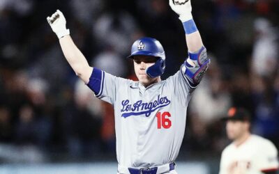 Doble de dos carreras de Will Smith lleva a Dodgers a vencer 6-4 a Gigantes en 10 entradas