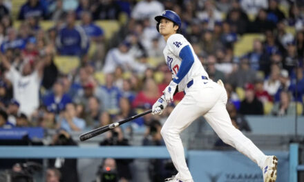 En su día, Ohtani conduce a Dodgers hacia victoria sobre Rojos, 7-3